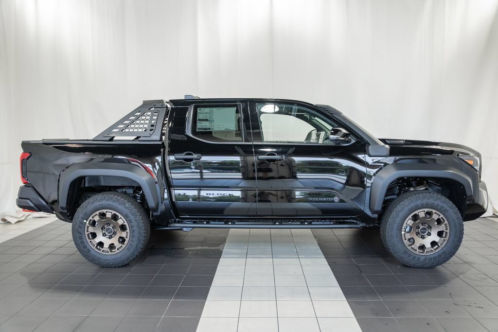 New 2026 Toyota Tacoma 4x4 Double Cab Hybrid image 3
