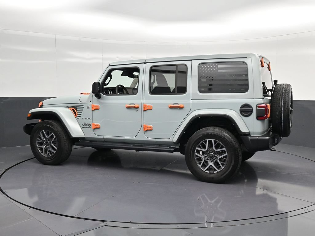 Used 2024 Jeep Wrangler Unlimited Sahara w/ Safety Group AWD/4WD image 8