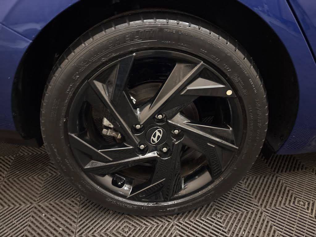 New 2026 Hyundai Elantra Sport FWD image 19