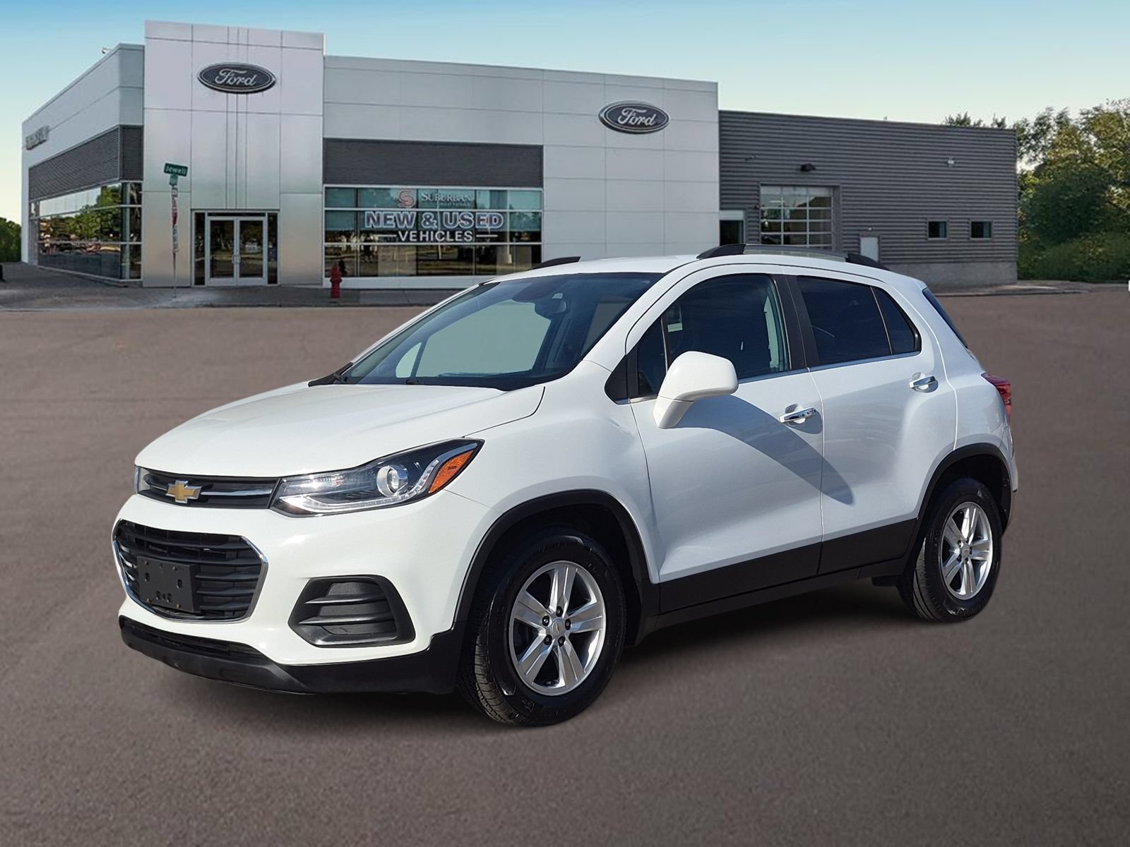 Used 2019 Chevrolet Trax LT w/ LT Convenience Package FWD image 4