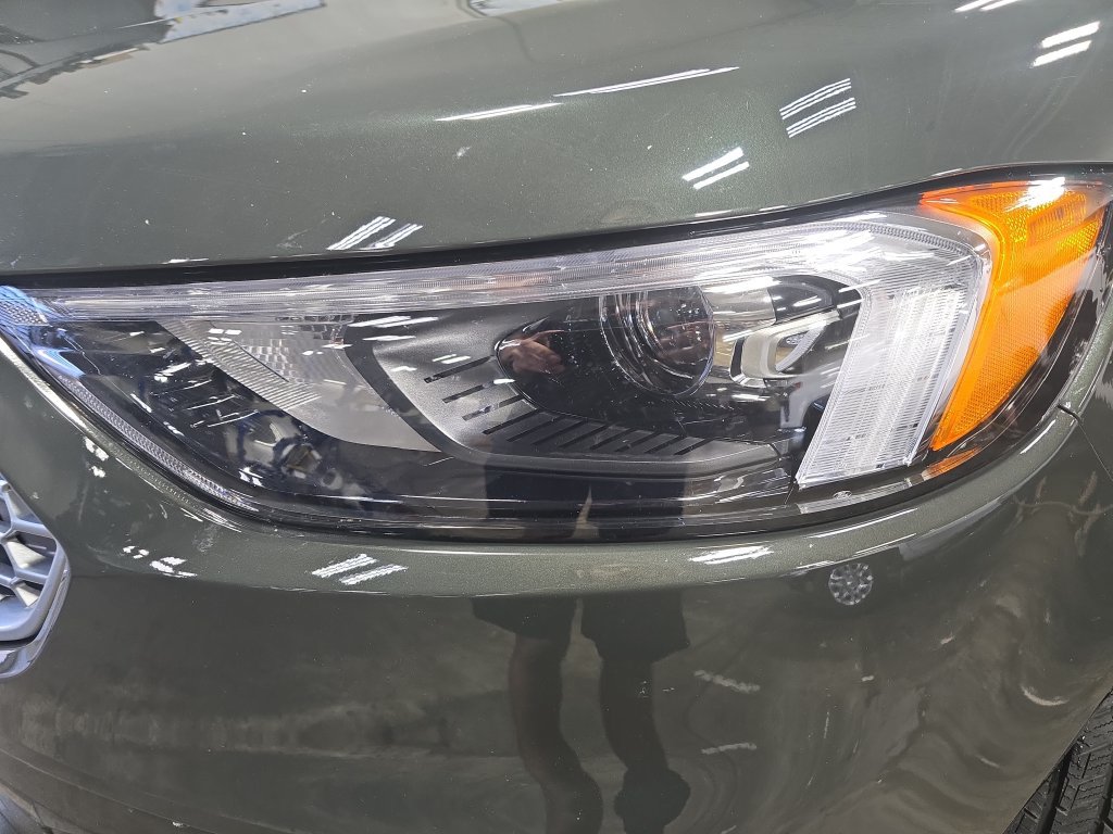 Used 2023 Ford Edge SEL w/ Convenience Package AWD/4WD image 32
