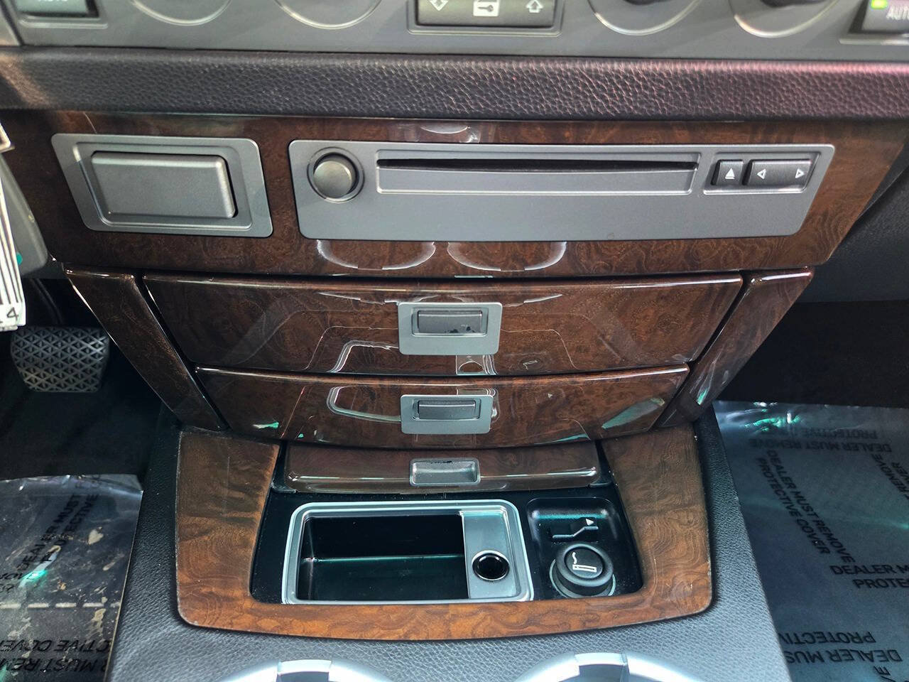 Used 2005 BMW 745Li RWD image 19