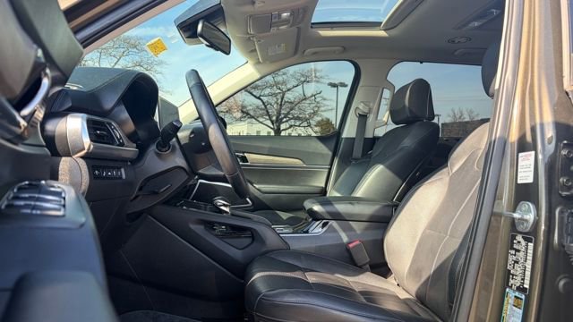 Used 2022 Kia Telluride EX w/ EX Premium Package image 11