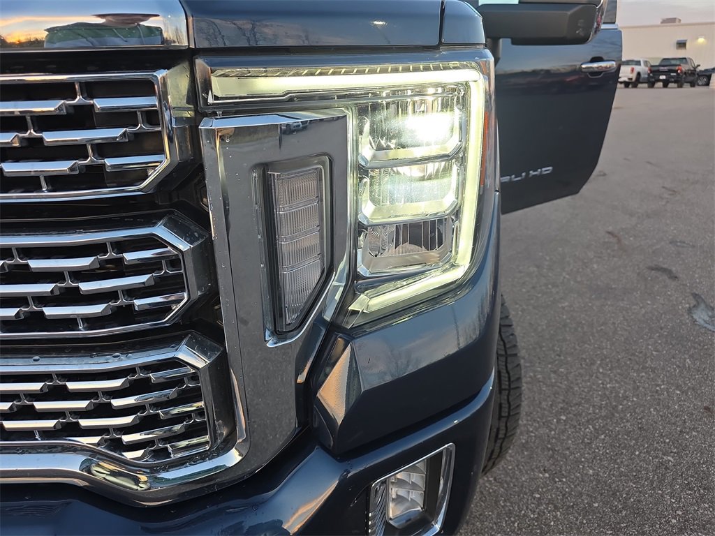 Certified 2023 GMC Sierra 3500 Denali w/ Denali Ultimate Package image 38