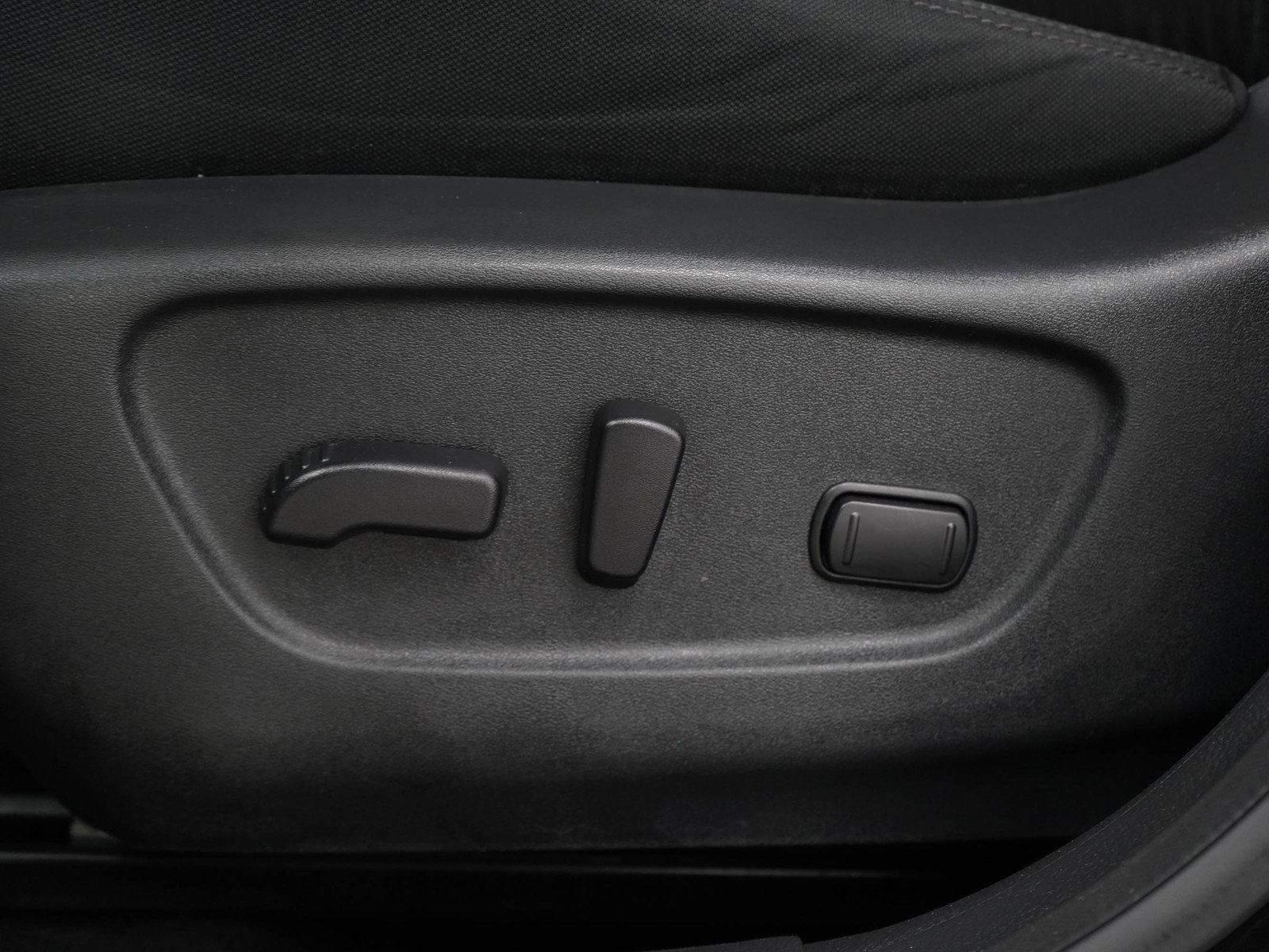 Used 2020 Nissan Rogue SV AWD/4WD image 27