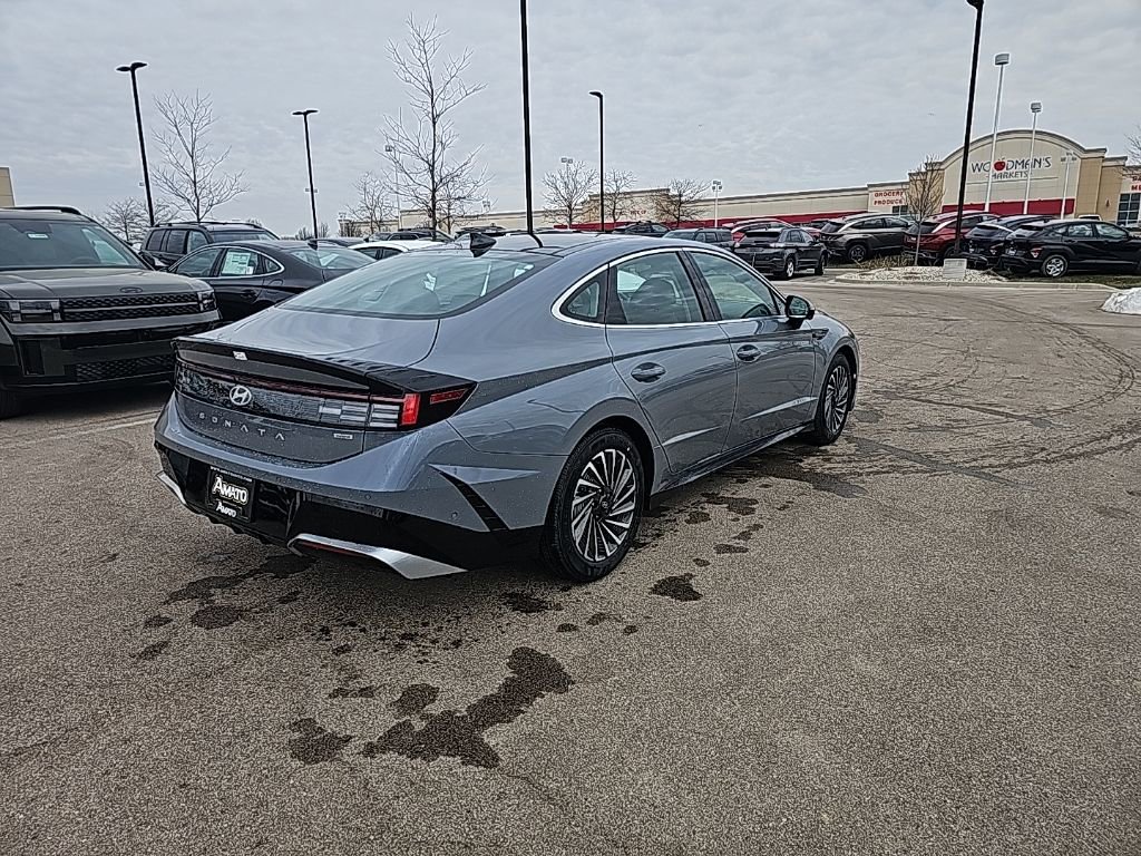 New 2026 Hyundai Sonata Limited FWD image 5