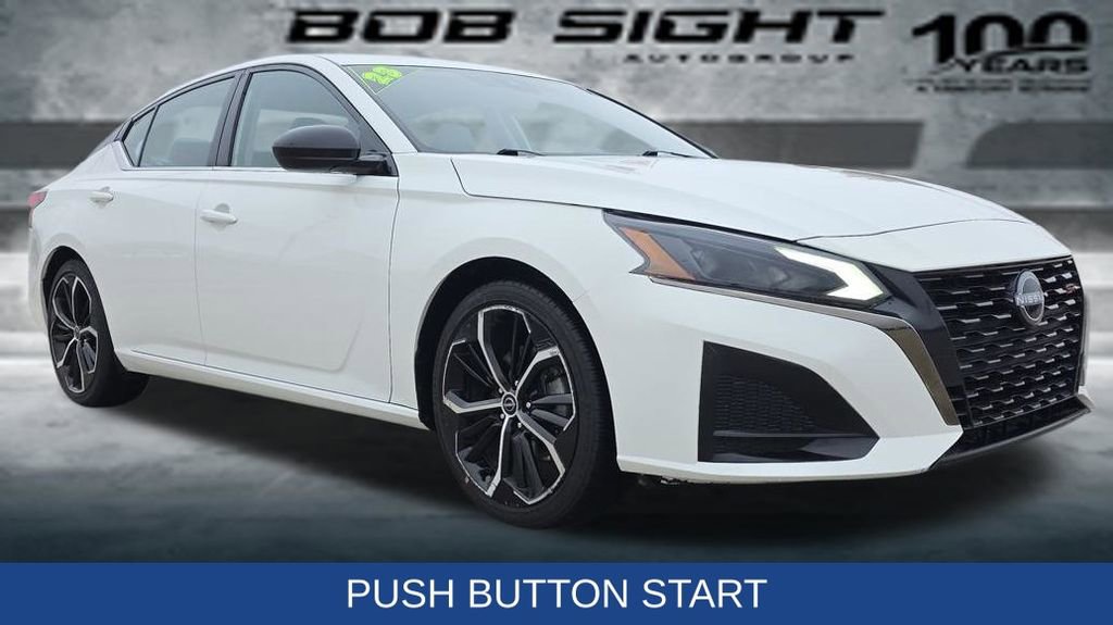 Used 2023 Nissan Altima 2.5 SR image 9