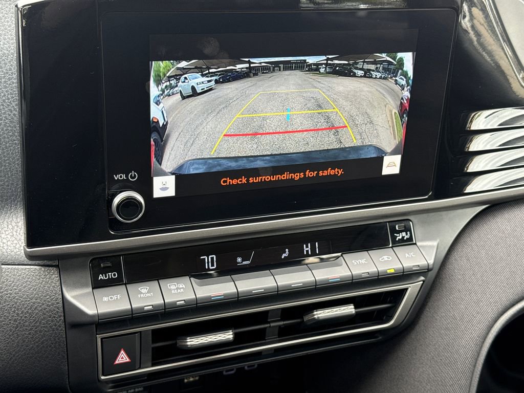 Used 2025 Toyota Camry LE w/ Convenience Package FWD image 23