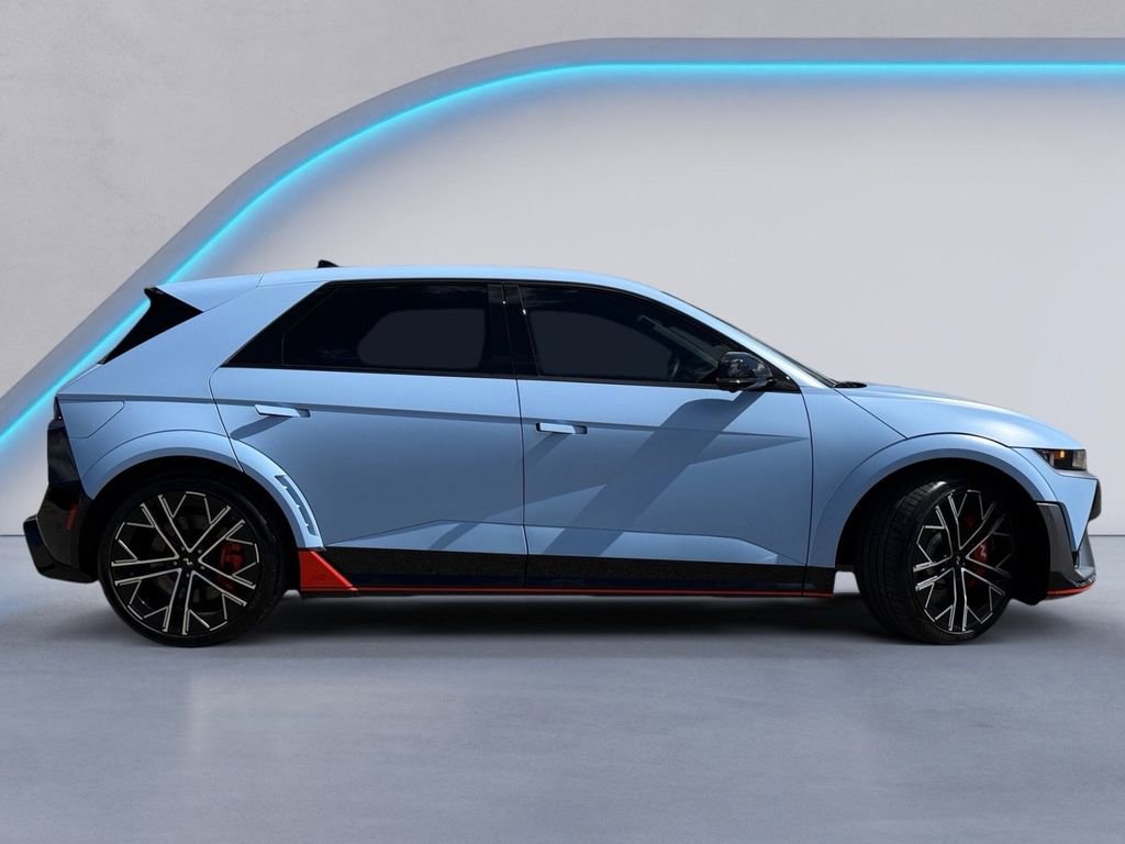 Used 2025 Hyundai Ioniq 5 N image 3