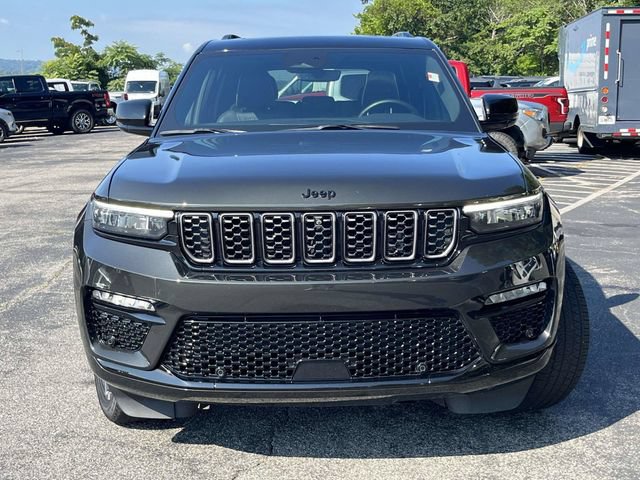Used 2024 Jeep Grand Cherokee Summit w/ High Altitude Package AWD/4WD image 9