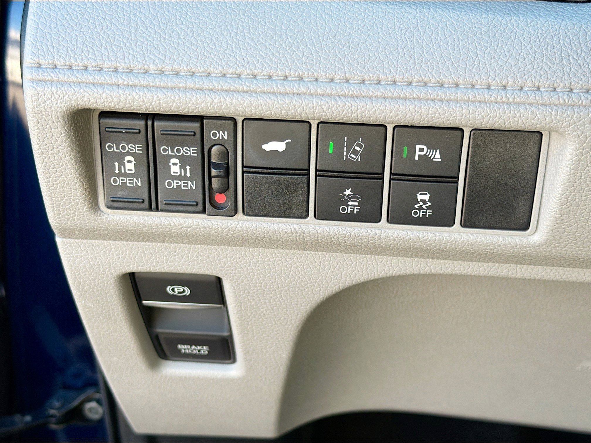 Used 2019 Honda Odyssey Elite image 37