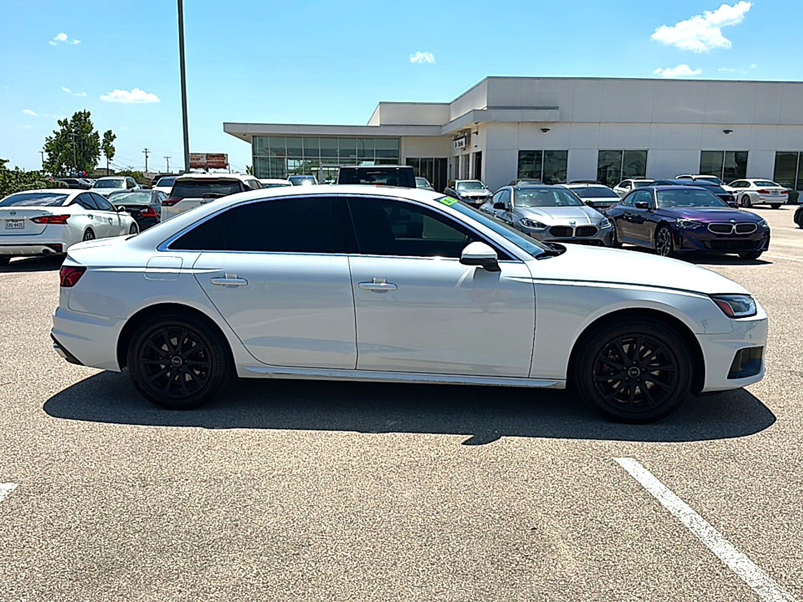 Used 2021 Audi A4 2.0T Premium w/ Convenience Package AWD/4WD image 9