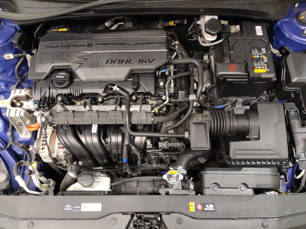 Used 2021 Hyundai Elantra SEL FWD image 30