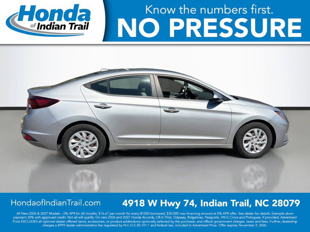 Used 2020 Hyundai Elantra SE FWD image 4
