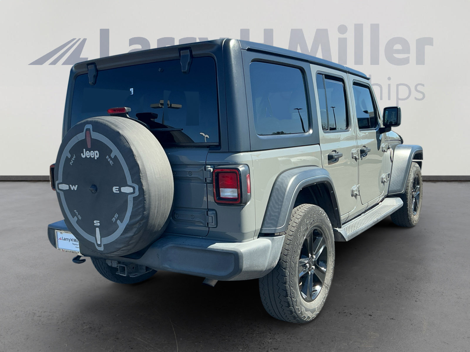 Used 2022 Jeep Wrangler Unlimited Sport image 5