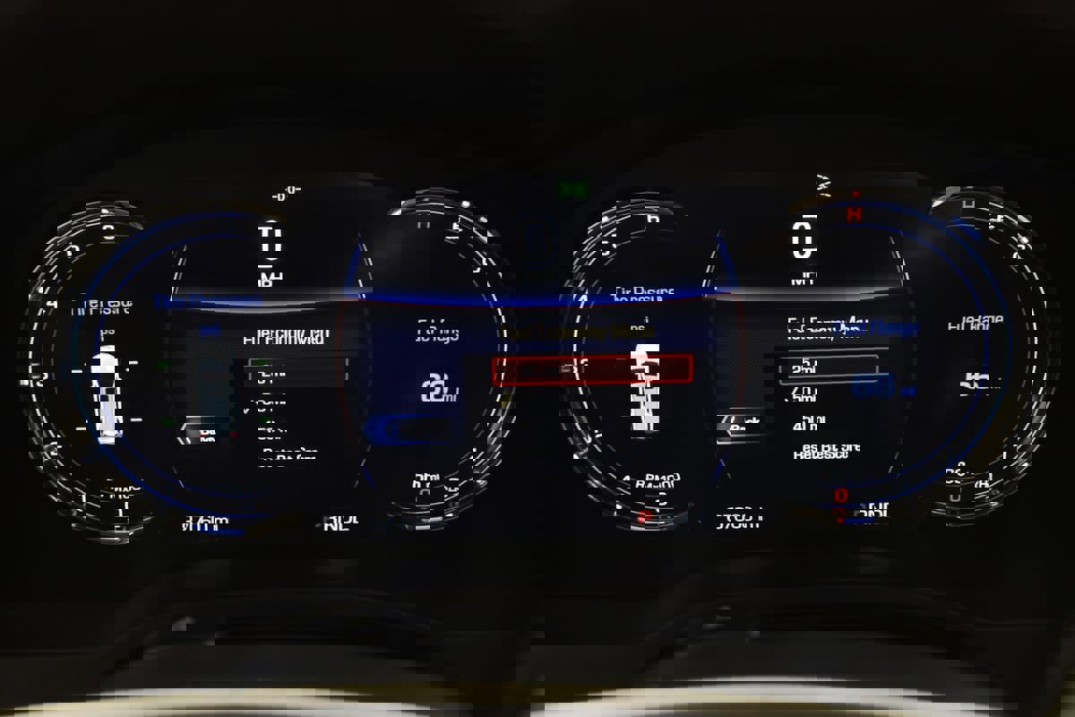 Used 2019 Cadillac Escalade ESV Premium Luxury AWD/4WD image 21