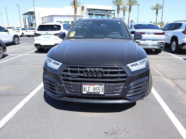 Used 2020 Audi Q5 2.0T Titanium Premium Plus w/ Premium Plus Package AWD/4WD image 3