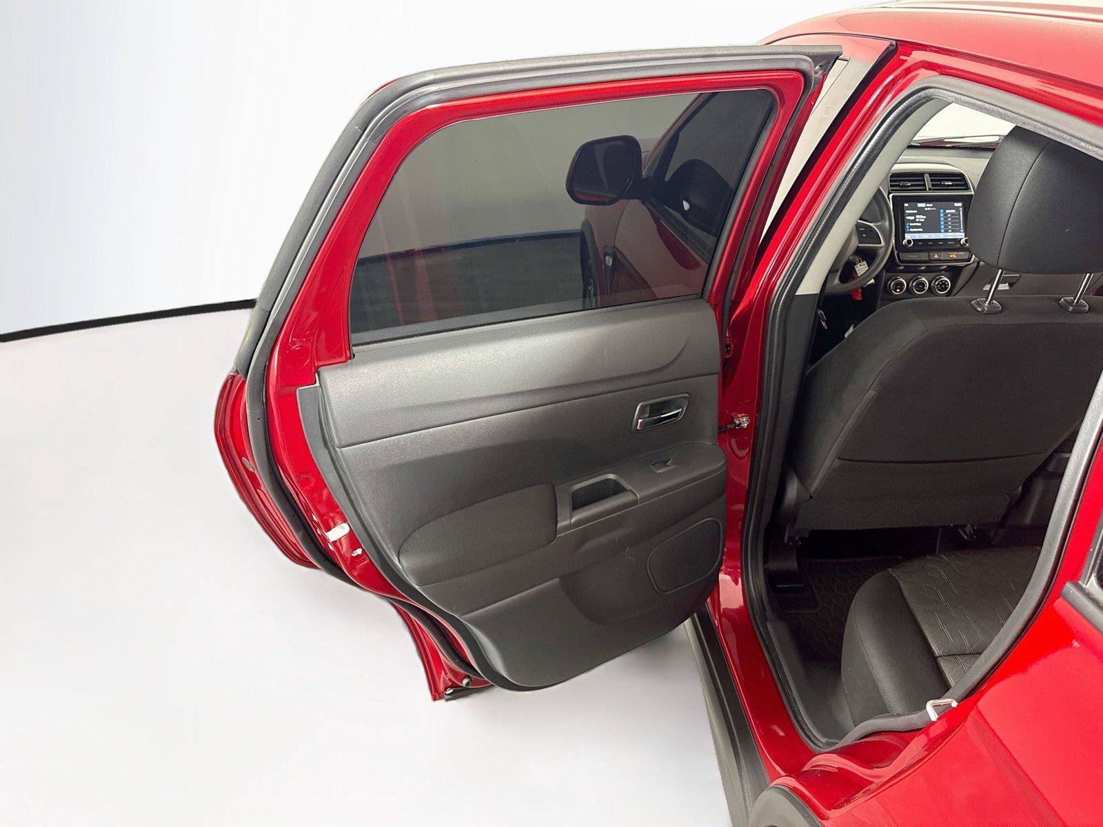 Used 2026 Mitsubishi Outlander Sport ES AWD/4WD image 24