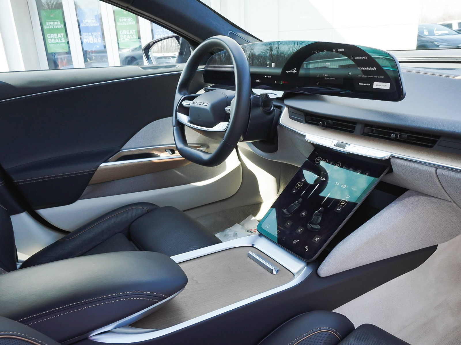 Used 2024 Lucid Air Touring image 41