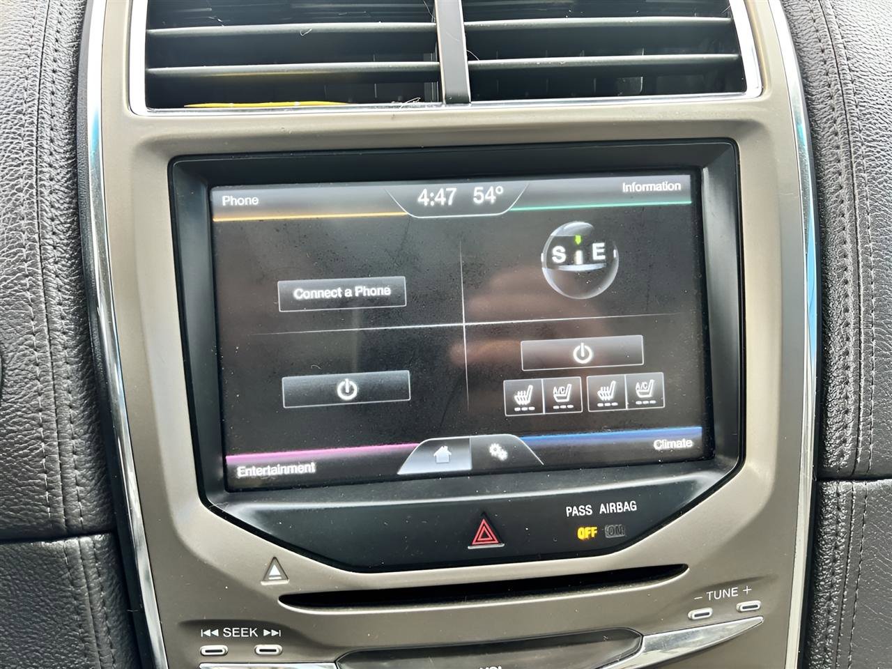 Used 2012 Lincoln MKX AWD image 20