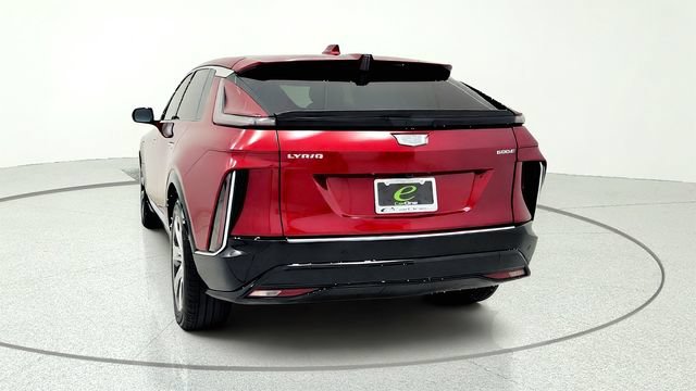 Used 2024 Cadillac Lyriq Tech w/ LPO, Floor Liner Package AWD/4WD image 7