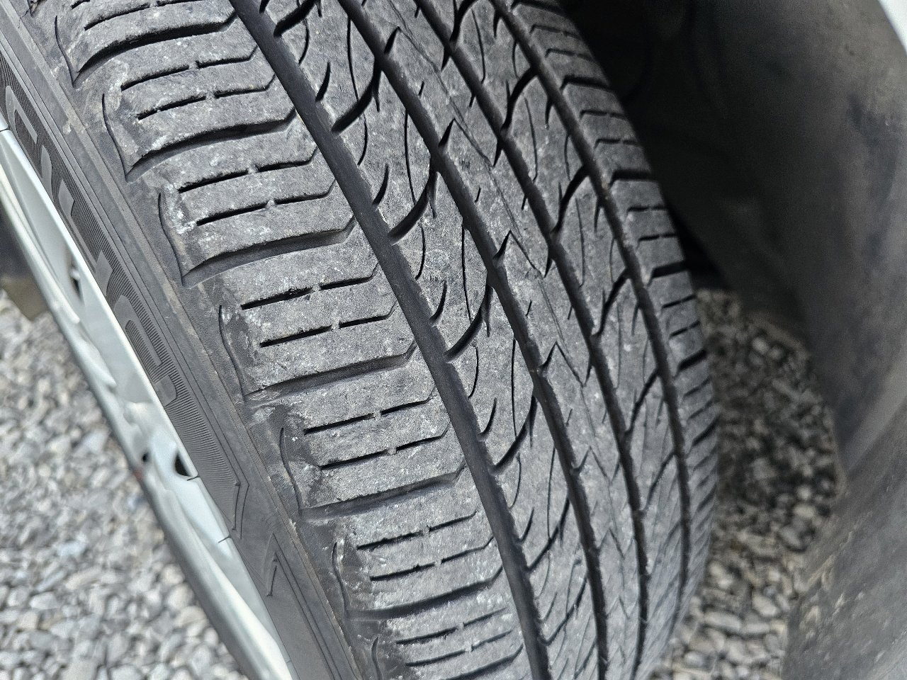 Used 2016 Nissan Sentra S image 60