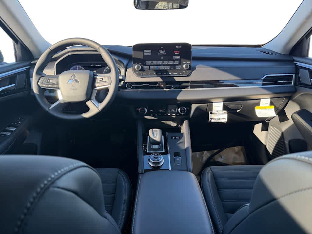 New 2026 Mitsubishi Outlander SEL image 14