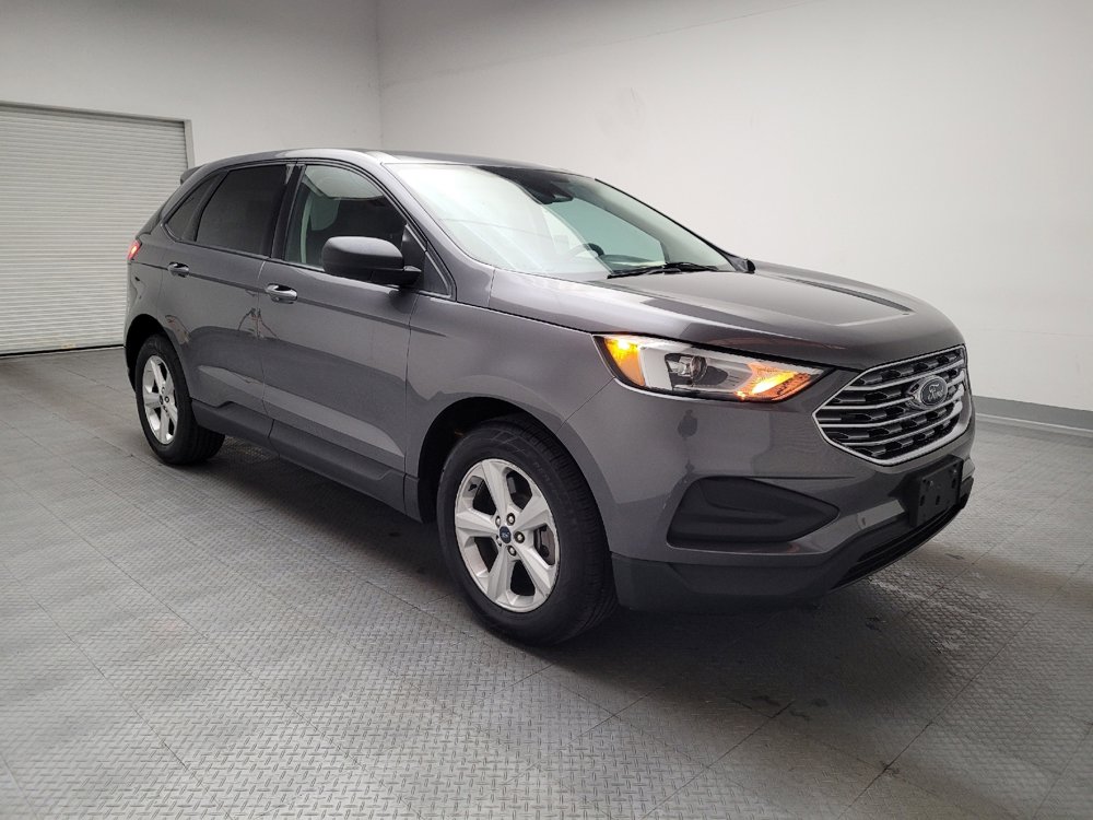 Used 2021 Ford Edge SE image 13