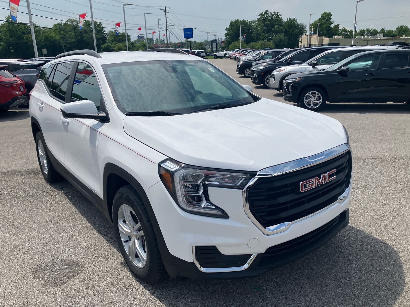 Used 2023 GMC Terrain SLE w/ Driver Convenience Package