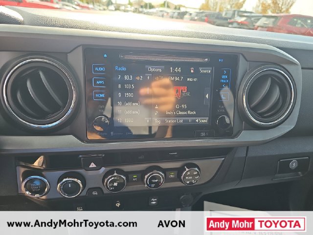 Used 2016 Toyota Tacoma TRD Sport w/ Towing Package AWD/4WD image 14