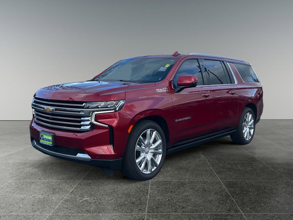 Used 2023 Chevrolet Suburban High Country image 3