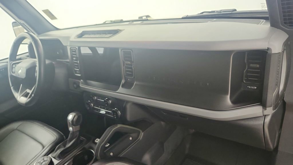 Used 2022 Ford Bronco Everglades image 31