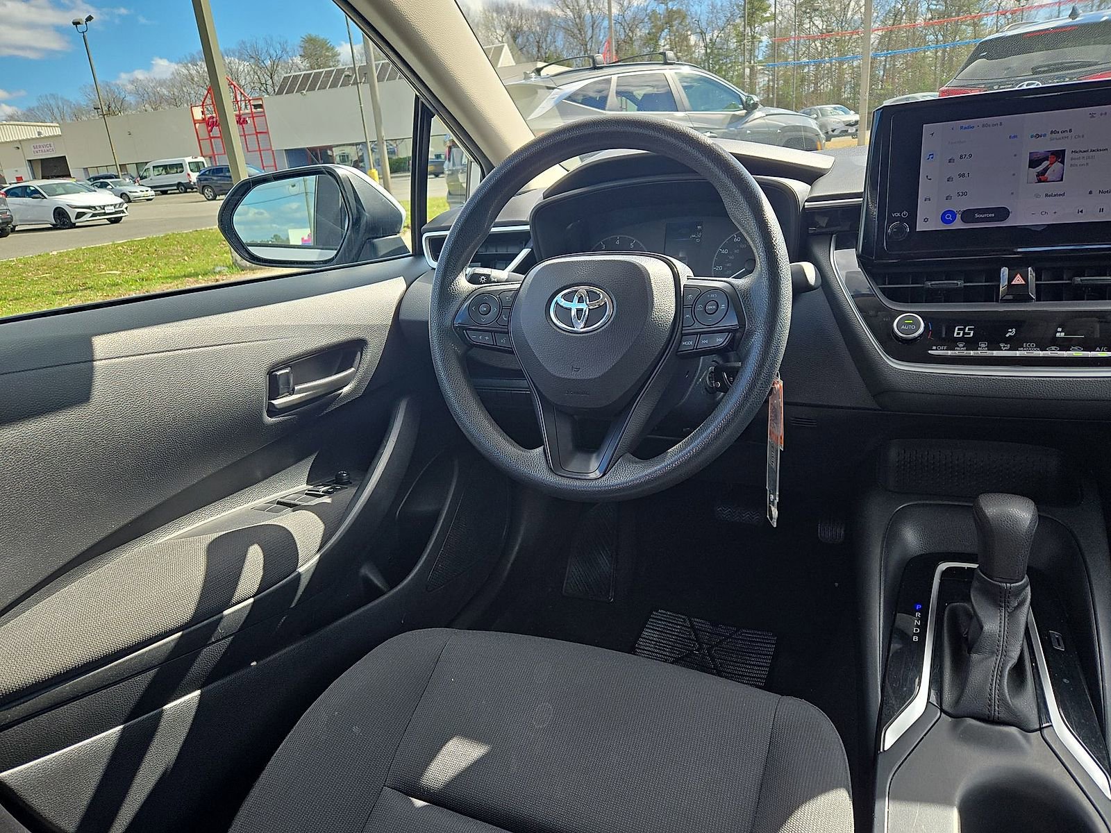 Used 2023 Toyota Corolla LE image 15