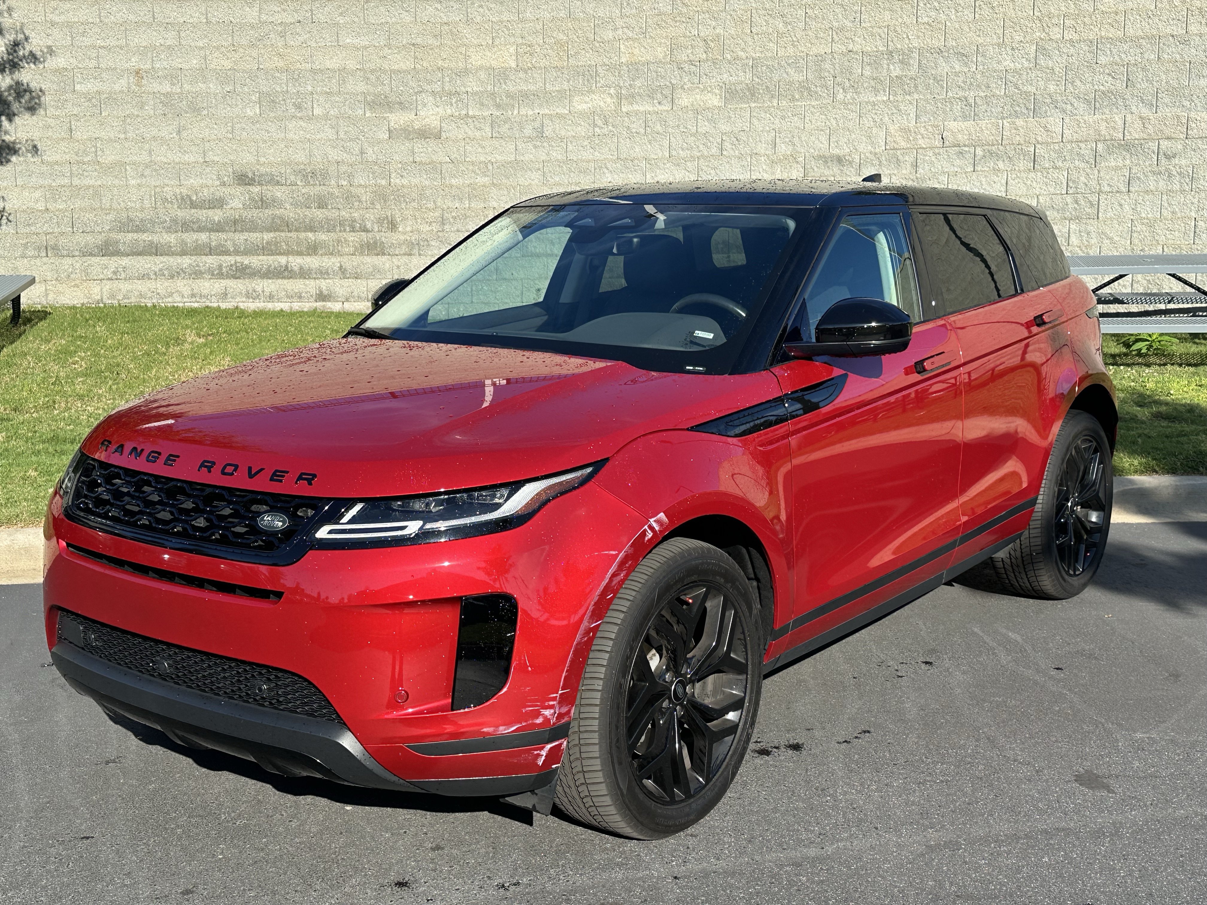 Certified 2022 Land Rover Range Rover Evoque SE AWD/4WD image 1
