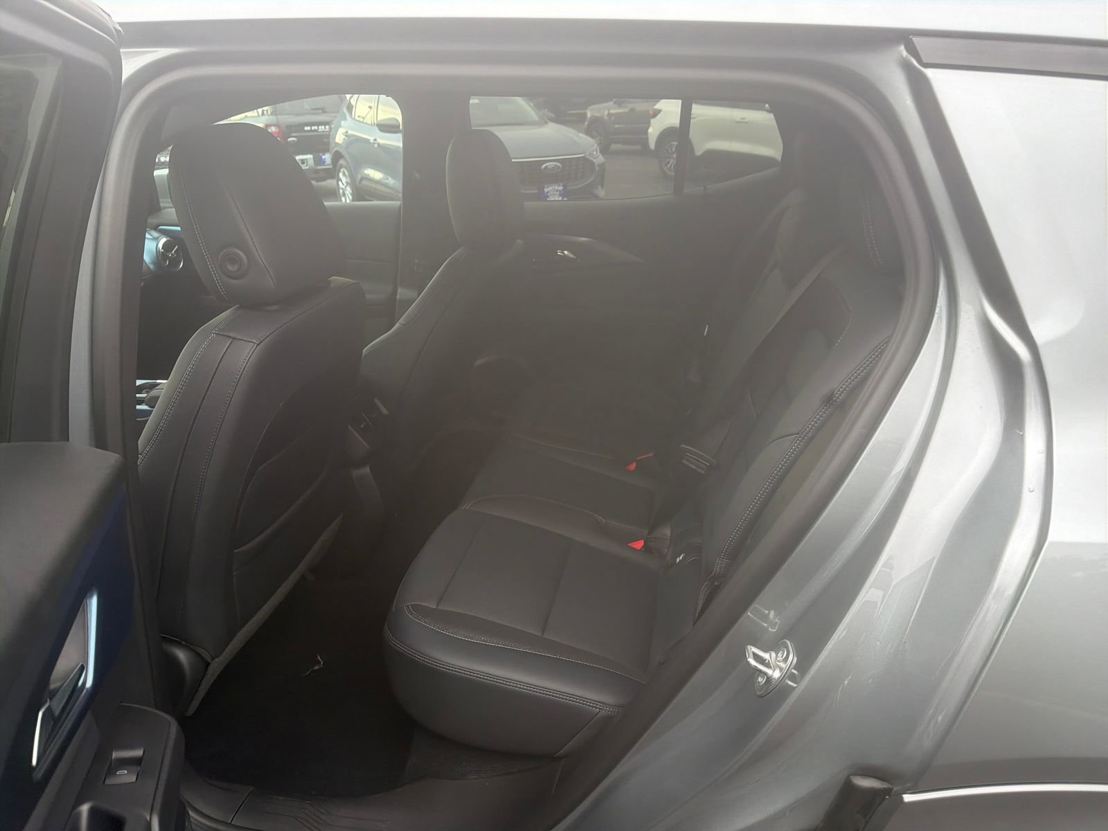 Used 2024 Chevrolet Equinox EV LT w/ LPO, Active Package FWD image 15