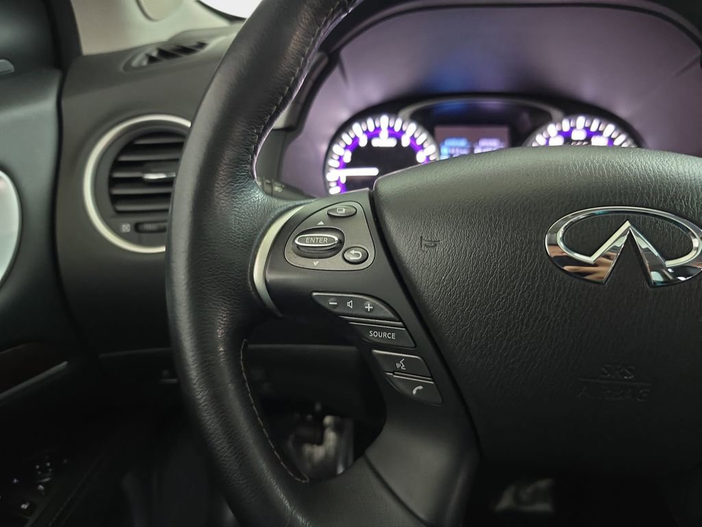 Used 2017 INFINITI QX60 Luxe w/ Deluxe Technology Package image 20