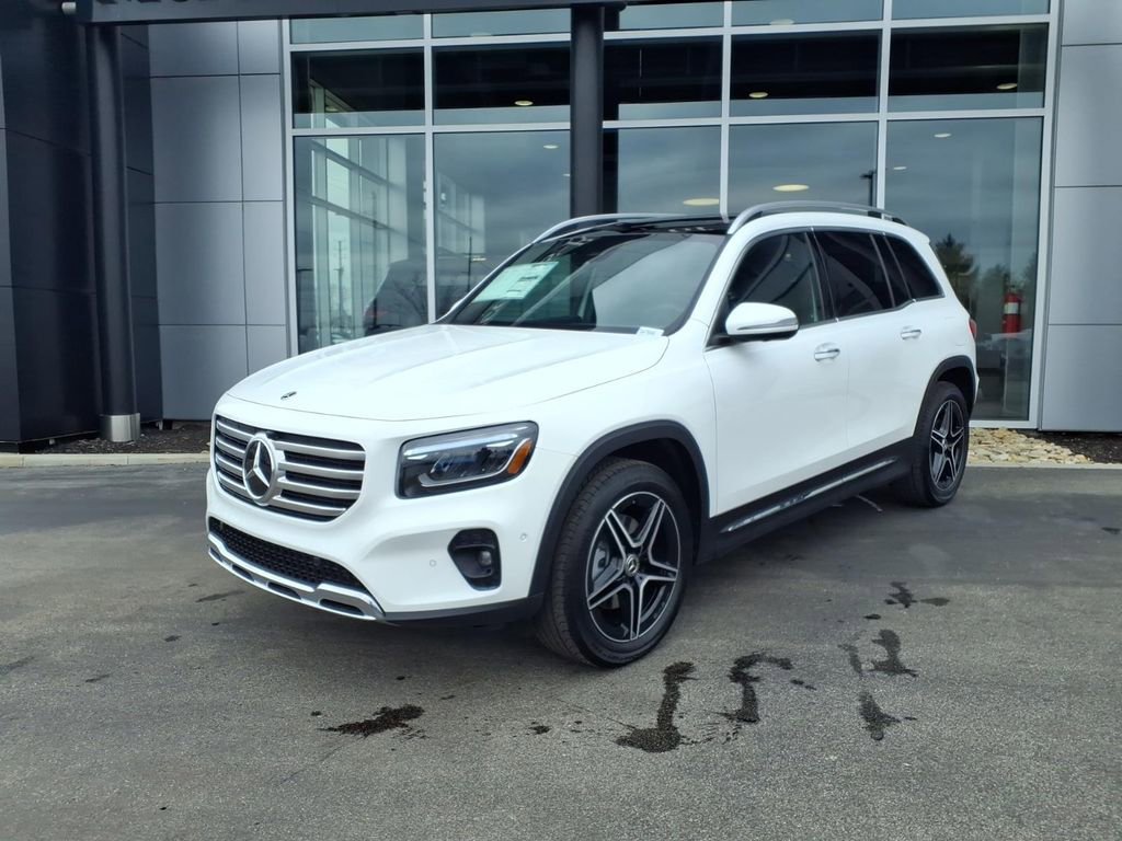 New 2026 Mercedes-Benz GLB 250 4MATIC image 2