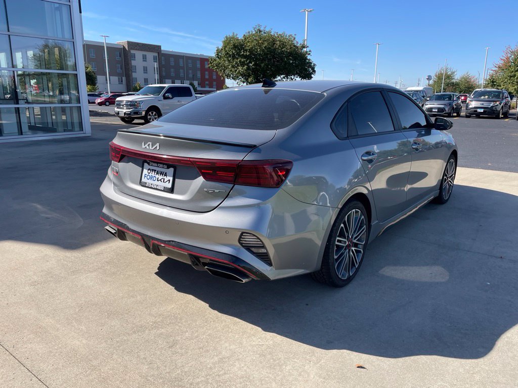Used 2023 Kia Forte GT w/ GT2 Package FWD image 5