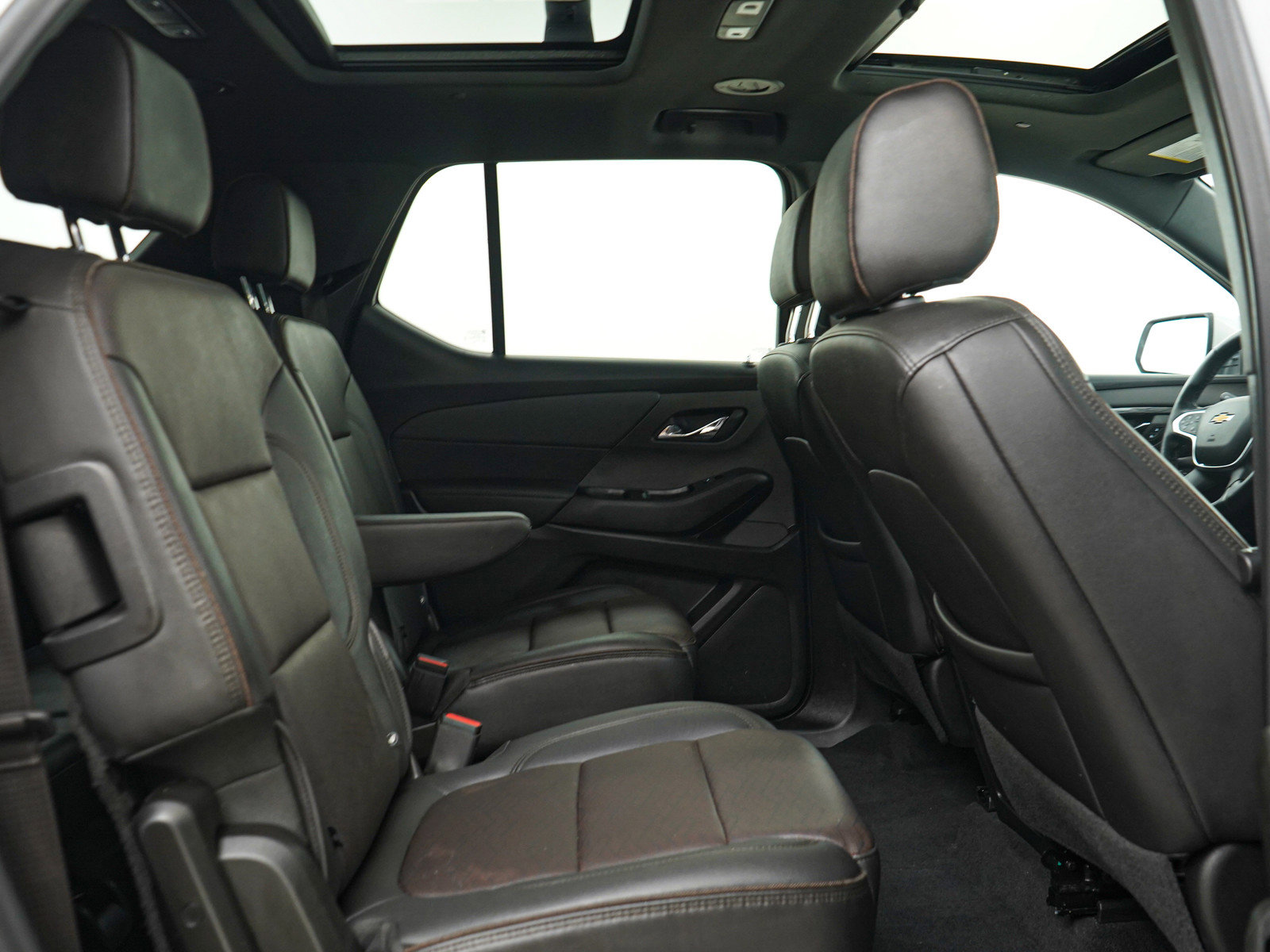 Used 2023 Chevrolet Traverse High Country AWD/4WD image 12