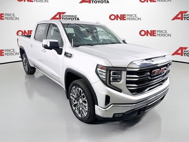 Used 2022 GMC Sierra 1500 SLT w/ SLT Convenience Package AWD/4WD image 1