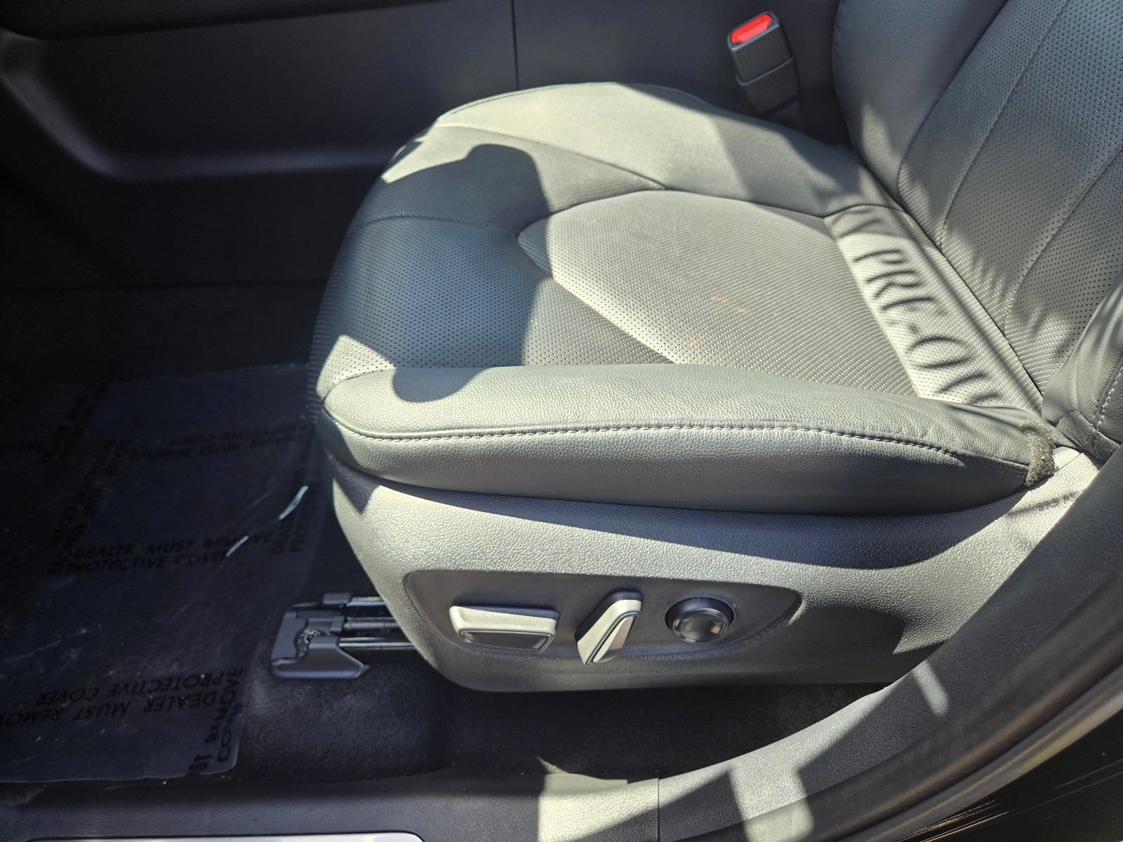 Used 2025 Toyota Grand Highlander FWD image 11