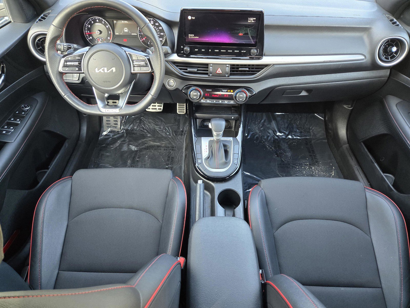 Certified 2022 Kia Forte GT image 12