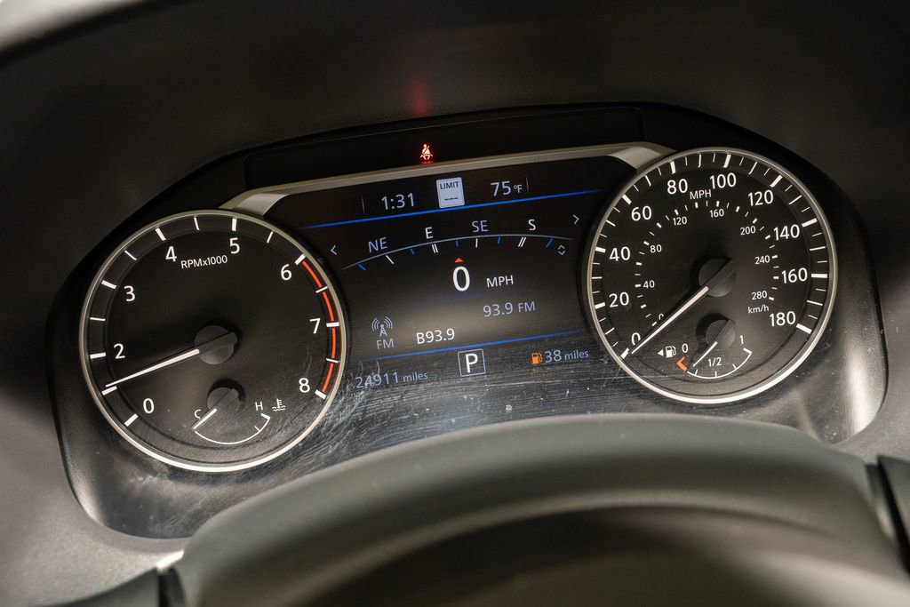 Certified 2024 Nissan Altima 2.0 SR image 18