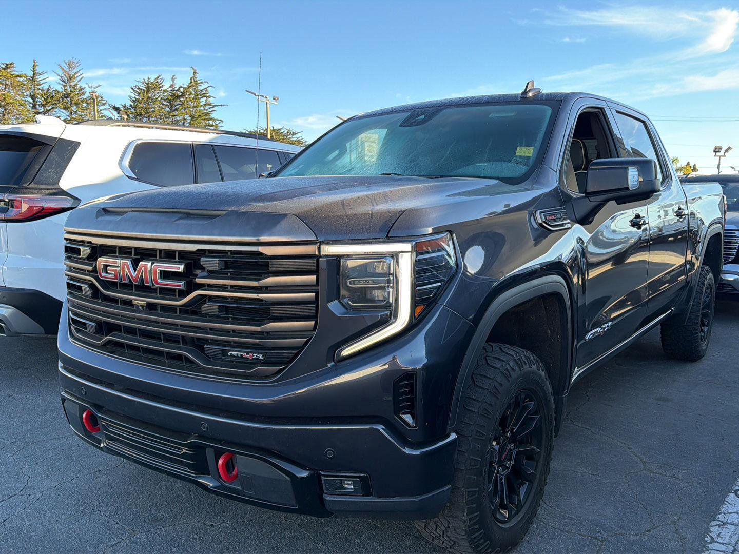 Used 2022 GMC Sierra 1500 AT4X image 6