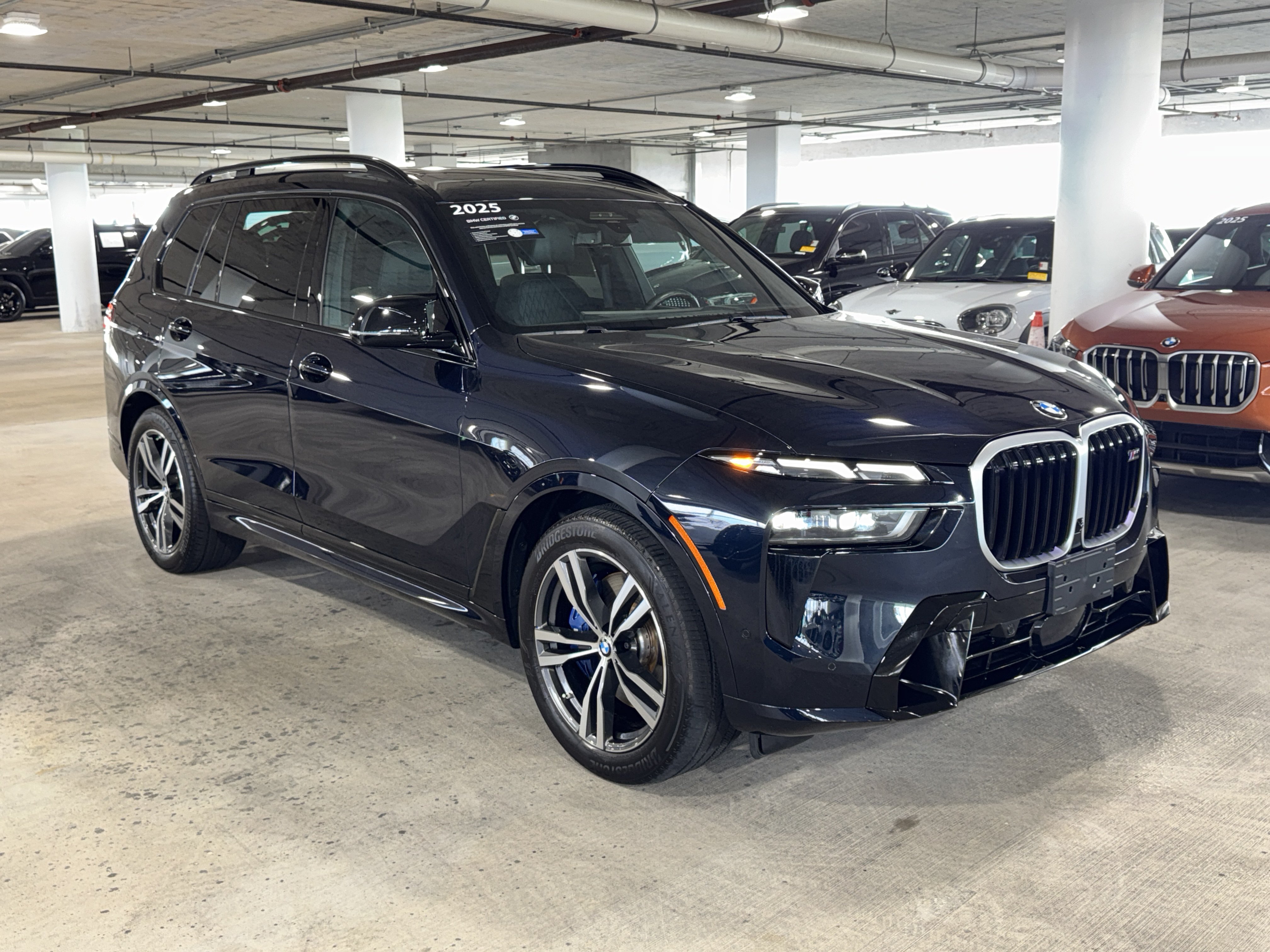 Used 2025 BMW X7 M60i AWD/4WD image 2