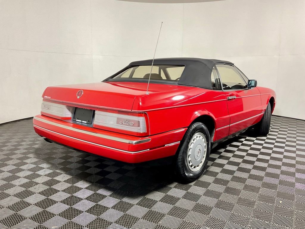 Used 1988 Cadillac Allante image 13