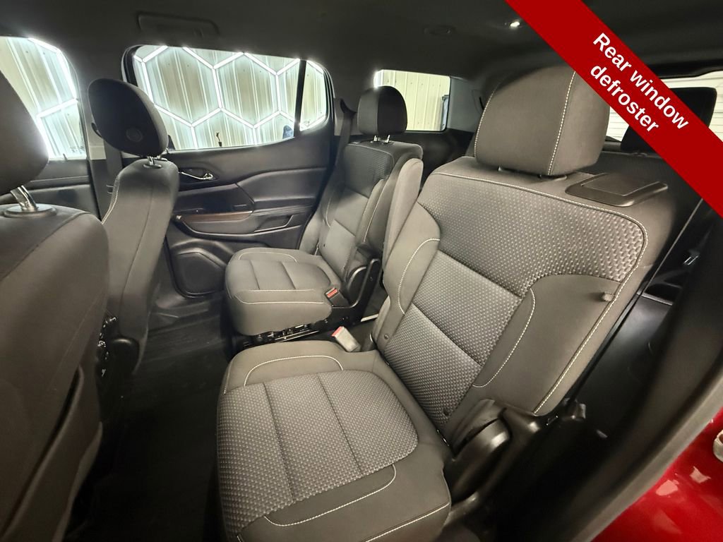 Used 2023 GMC Acadia SLE w/ Driver Convenience Package image 34