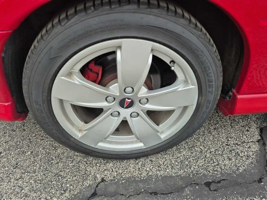 Used 2004 Pontiac GTO w/ Limited Edition Pulse Red RWD image 9