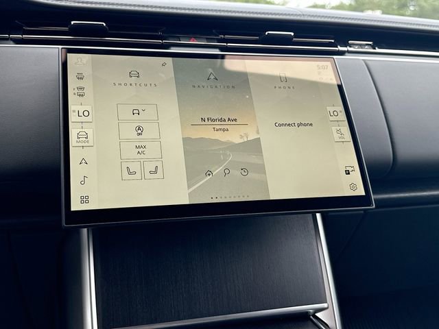 New 2026 Land Rover Range Rover Long Wheelbase SE AWD/4WD image 29