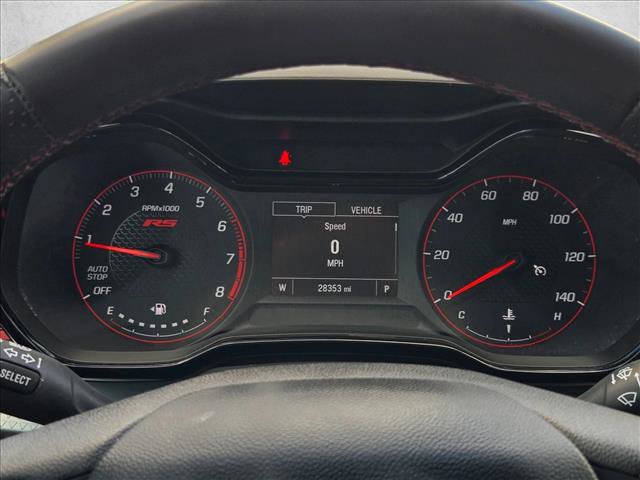 Used 2025 Chevrolet Trax RS w/ Sunroof Package FWD image 11